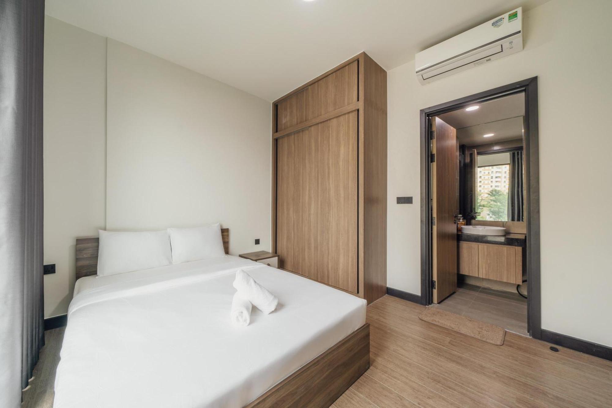 Tropical House - New Apartment At Delasol Ho Chi Minh City Exterior photo